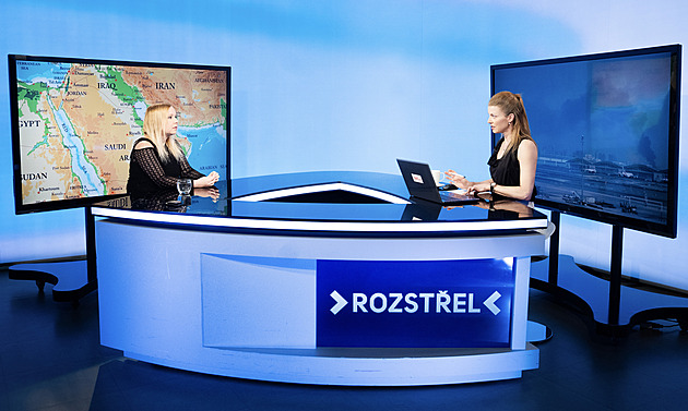 Chameneí jako nový vůdce Íránu je jasný vzkaz světu, říká politoložka