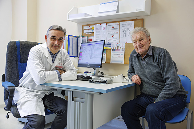 Náhradní ledvinu má Josef už 44 let. Darovanou nosí v břiše tisíce Čechů