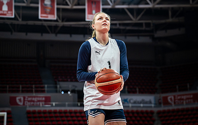 Operace, pak dlouhá rekonvalescence. Basketbalistka Přibylová si poranila vazy