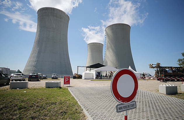 Doteď 2035, nově 2065. Havlíček ohlásil delší životnost Dukovan, stát získal čas