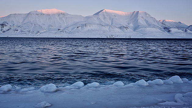 Na Špicberkách se ztratil Čech, zřejmě polárník Jakeš. Dle úřadů je po smrti