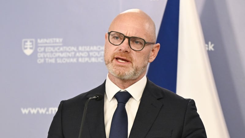 Zastaví Plaga testování žáků? Ministr si zve inspektora, rodičům vadí i dotěrnost dotazníků