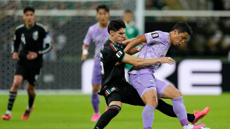 MS ve fotbale ON-LINE: Mexiko si porážkou Korey zajistilo postup. Češi s JAR brali jen bod