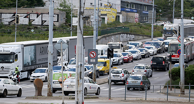 V Brně stále nefungují radary ani úsekové měření. Město neví, kdo má přestupky řešit